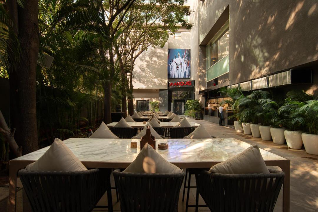 Hotel Radisson Blu Bengaluru Outer Ring Road Exterior foto